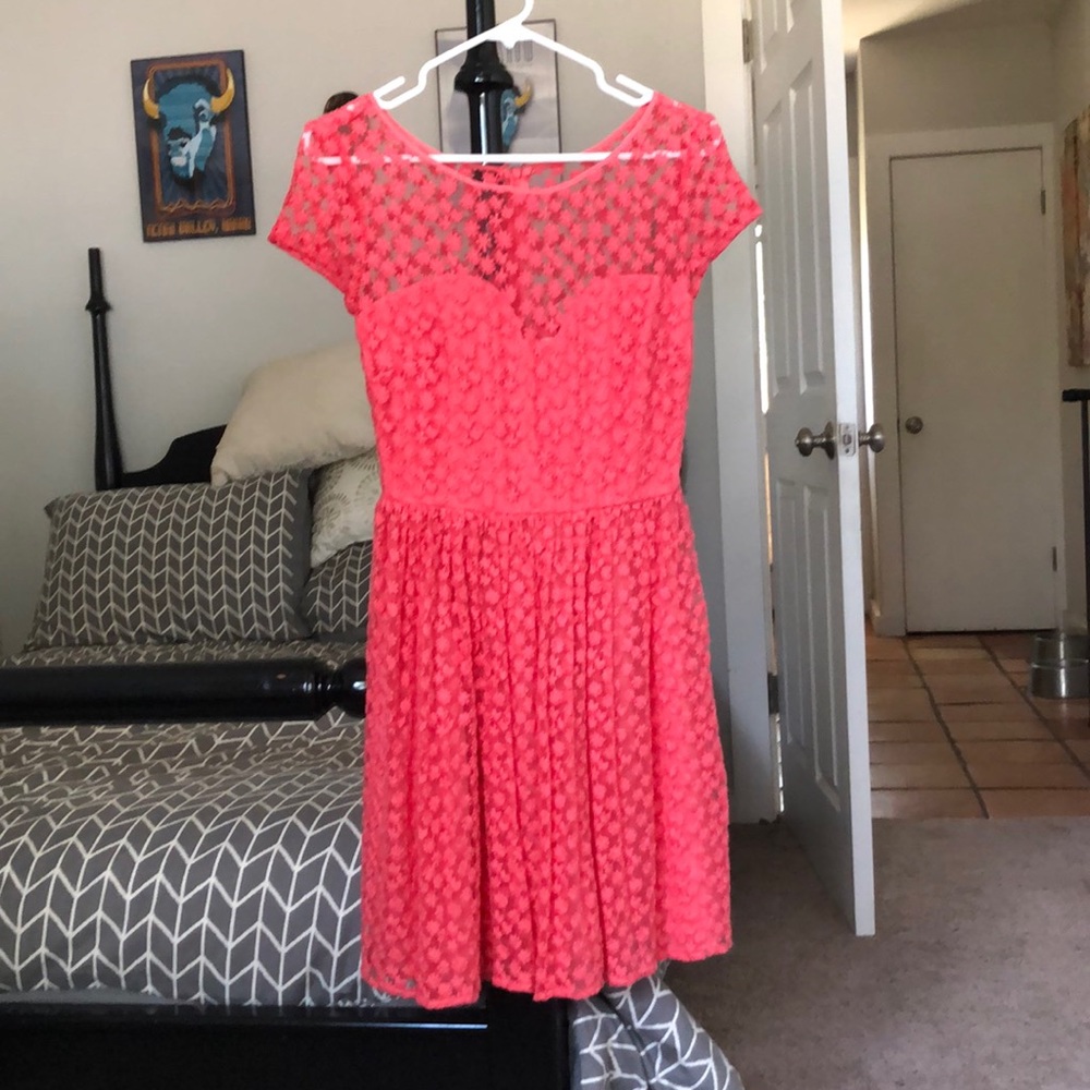 Anthropologie pink daisy dress